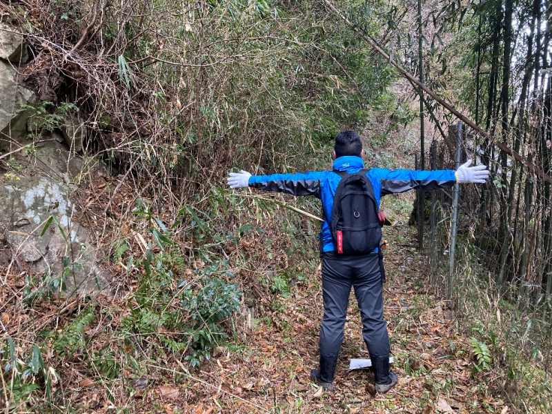 山林現地へ続く道 ※対象外